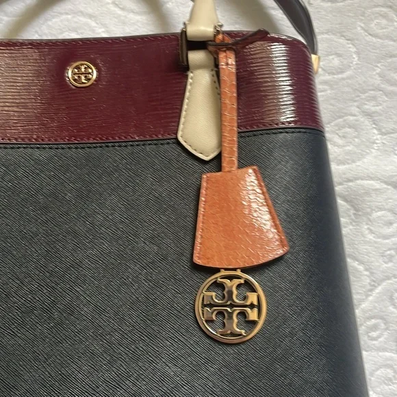 Tory Burch handbag - Picture 2 of 8
